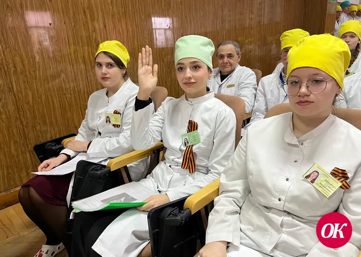 В Кавказском районе молодежь знакомят с наградной системой России