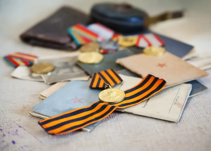 documents-victory