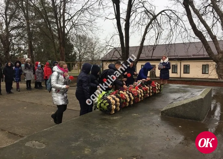 Более двухсот пятидесяти молодых ребят из Кавказского района отдали дань памяти героям России