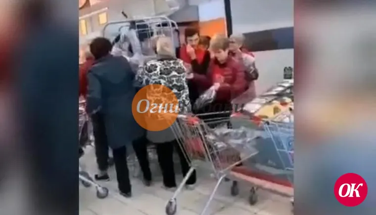 Битва за сковородки: жители Краснодарского края продолжают устраивать давки в магазинах «Магнит»