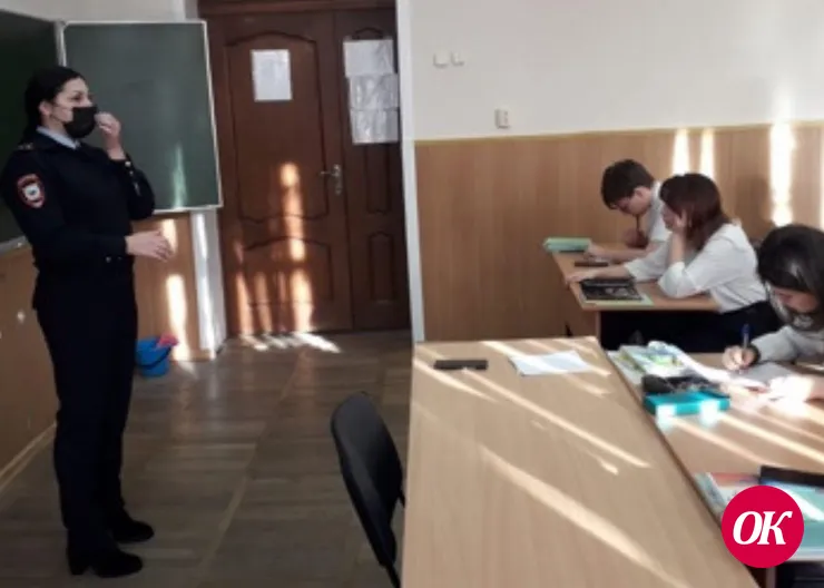 Полицейские Кавказского района проводят антинаркотическую акцию «Набат»