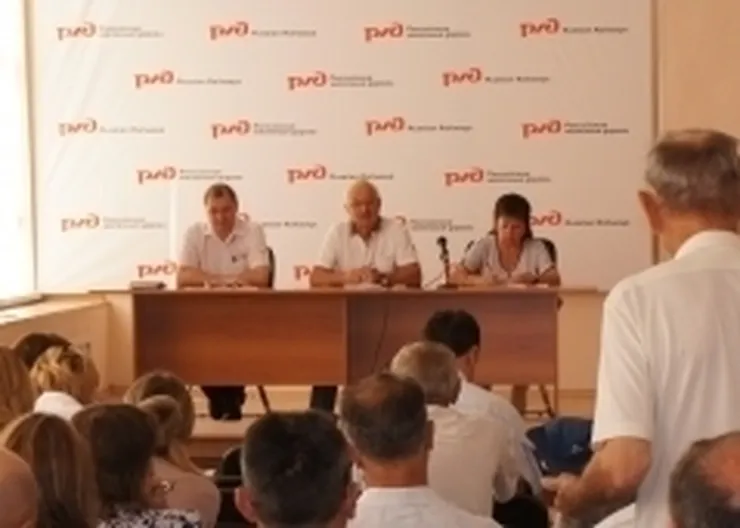 http://www.ognikuban.tw1.ru/wp-content/uploads/2016/09/219_aleksey-ezubov-ochen-rad-