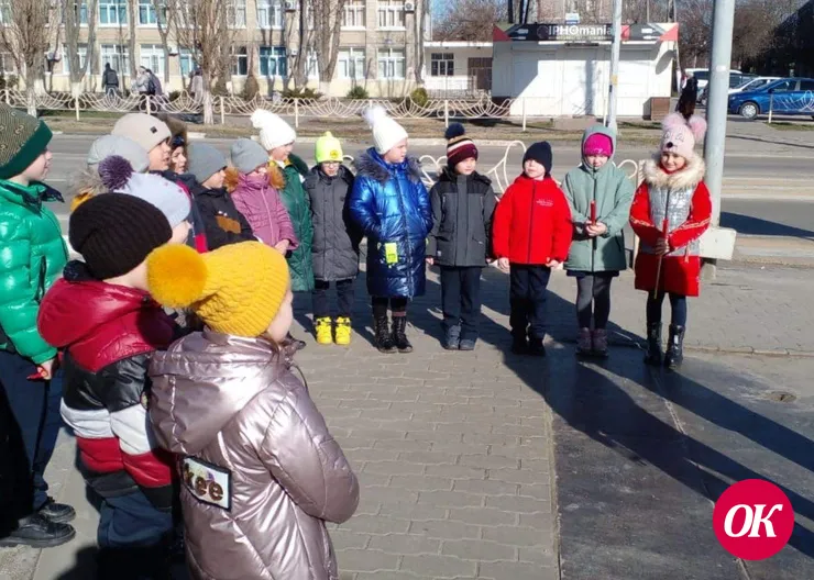 Ветераны ДПС познакомили первоклассников с Правилами дорожного движения