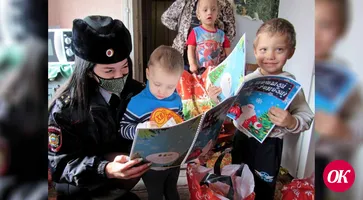 Полицейские и общественники Кавказского района приняли участие во Всероссийской акции «Полицейский Дед Мороз»