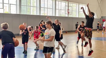 В спортивной школе «Смена» провели конкурс ко Дню физкультурника.