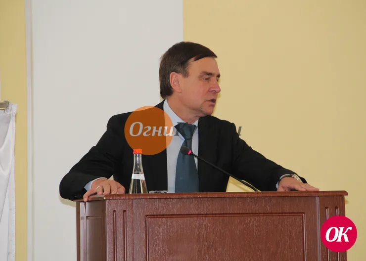 Депутаты избрали главой Кавказского района Виталия Очкаласова