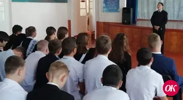 В Кавказском районе сотрудники наркоконтроля проводят профилактические лекции в школах