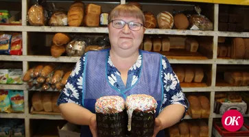 Более 2000 куличей продала за пасхальную неделю продавец магазина «Центр» в станице Кавказской Марина Аветисян