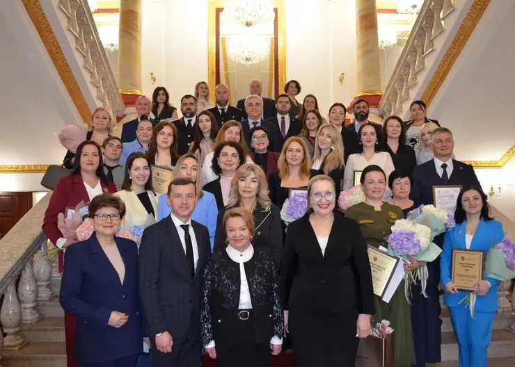 photo_5434074511201922246_y