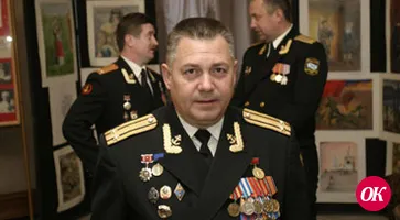 Олегу Булюктову, кадровому военному, награду лично вручал Президент России