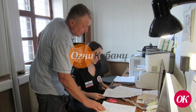 В Кавказском районе член Общественного совета посетил отдел по вопросам миграции ОМВД России по Кавказскому району