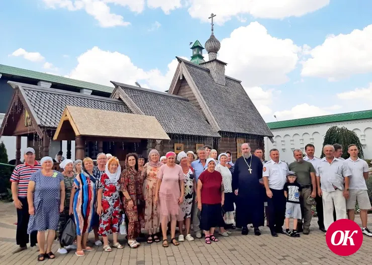 Паломники из Тихорецка побывали в Никольском храме станицы Кавказской
