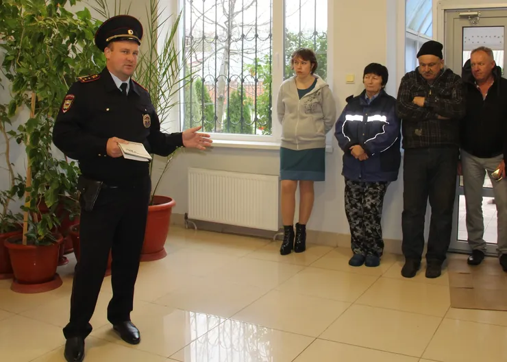 Кузнецов  еще главная