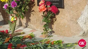 В день памяти жертв политических репрессий были возложены цветы к памятнику в мемориальном комплексе 3030-летия Победы