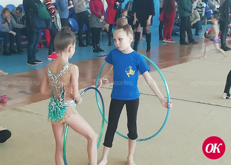 Артистки из Кропоткина успешно выступили на первенстве и турнире Кавказского района по художественной гимнастике