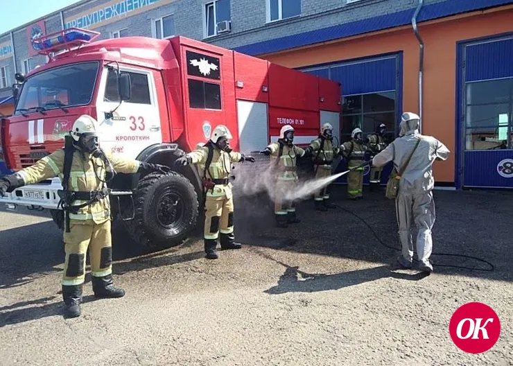 Сотрудники Кавказского пожарно-спасательного гарнизона ставят заслон коронавирусу