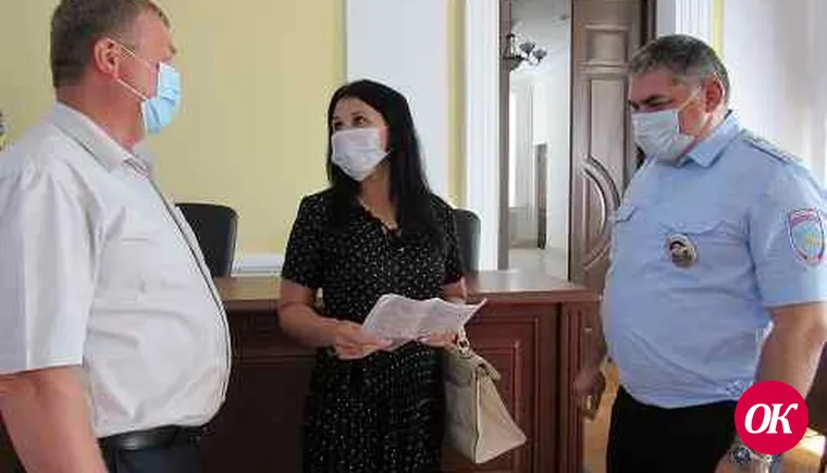 Сотрудник миграционной службы и общественник призвали глав поселений и председателей домовых и квартальных комитетов к активному взаимодействию