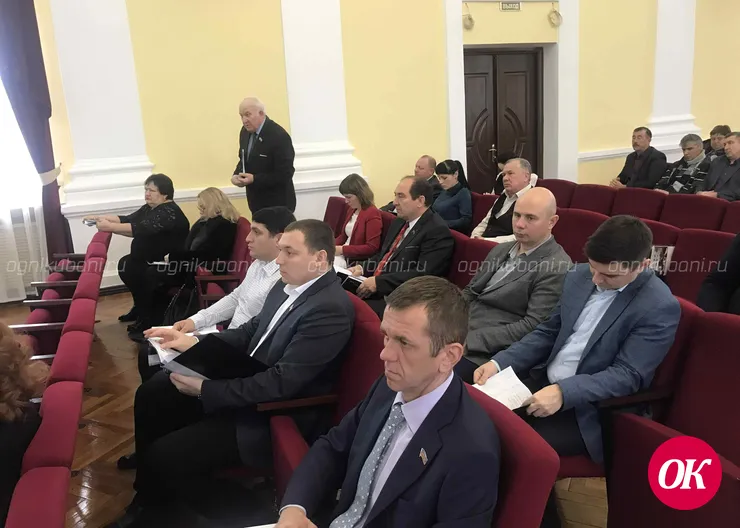Молодые депутаты стоят за оперативность в решении проблем
