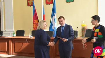 Крепко жму руку сельскому хозяйству