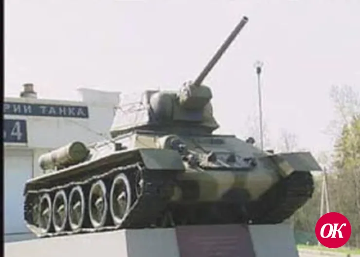 Женские танки