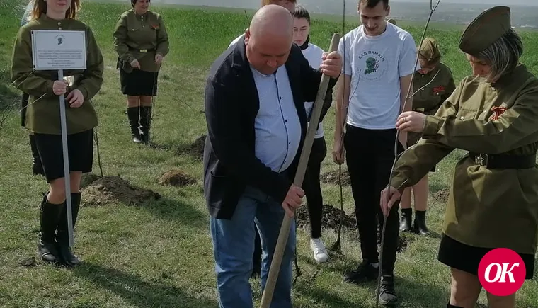 На въезде в станицу Дмитриевскую появился "Сад Памяти"