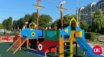 Новая зона отдыха на улице Красной Кропоткина готова на 60%
