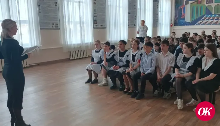 В Кавказском районе полицейские пришли к школьникам с лекцией об опасности экстремизма и терроризма
