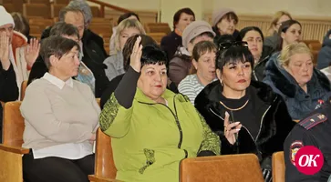 Глава поселения им.М.Горького отчитался о работе перед депутатами и населением