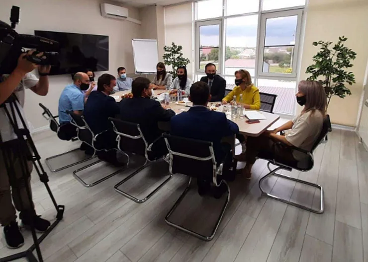 https://ognikubani.ru/wp-content/uploads/2021/09/ognikubani.ru-4-21