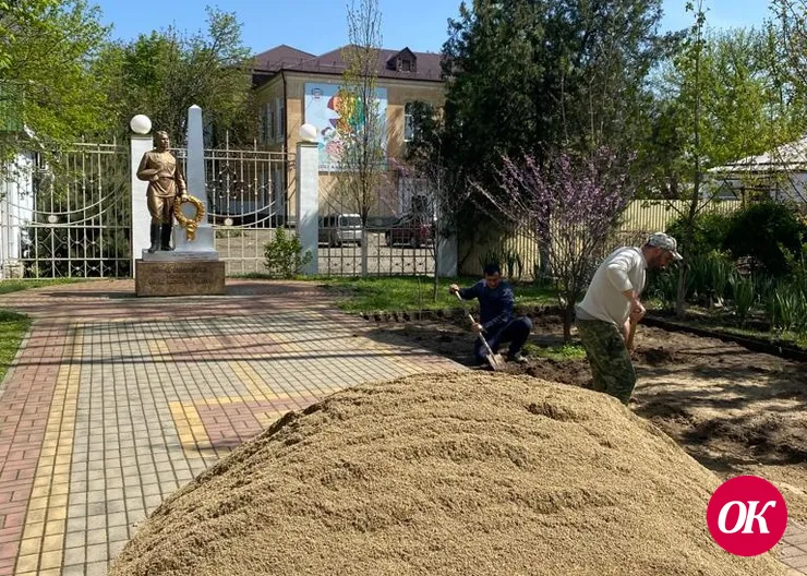Подготовку к майским праздникам тормозят весенние капризы погоды