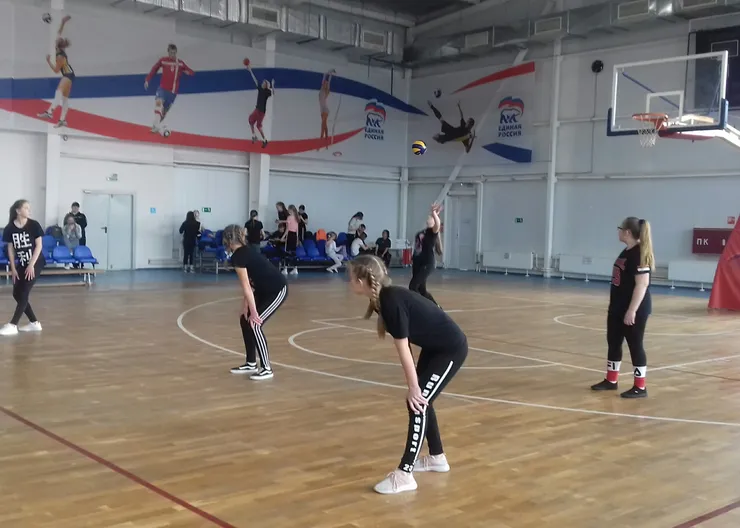 https://ognikubani.ru/wp-content/uploads/2020/03/волейбол-1-марта-3