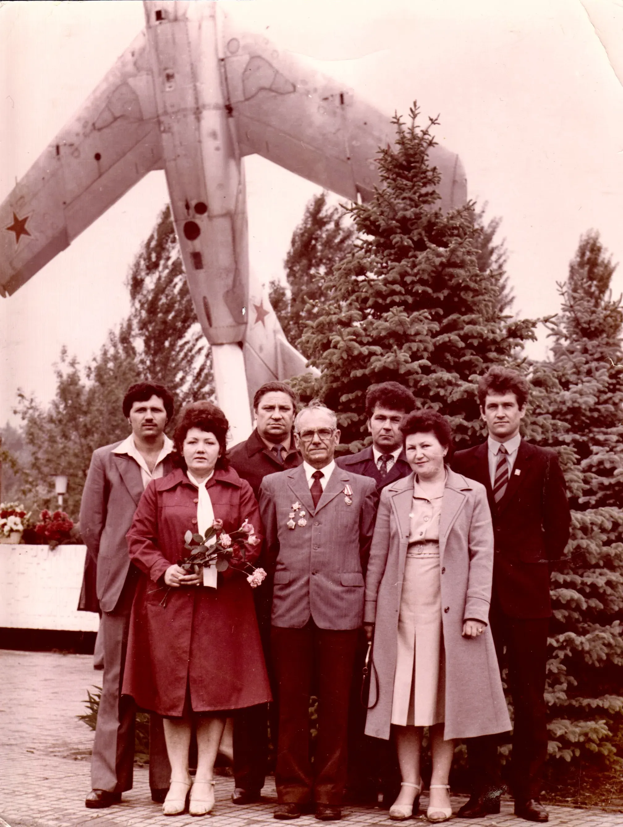 Петр Антонович Чаплыгин с коллективом, ст-ца Кавказская, 9 мая 1986 г.