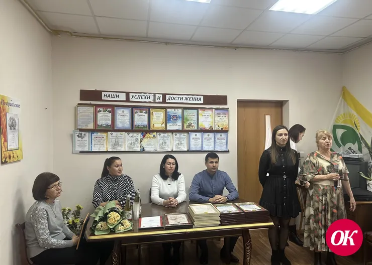 Кропоткинский филиал ККБС совместно с Кропоткинским местным отделением Всероссийского общества слепых отметили Международный день слепых литературно-музыкальной гостиной «Иные чувства вам даны!»