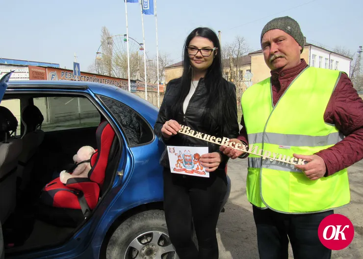 Автоинспекторы и ветераны ДПС провели акцию «Важнее всех игрушек»