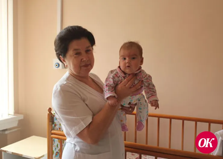 — Детское отделение. Слушаю!