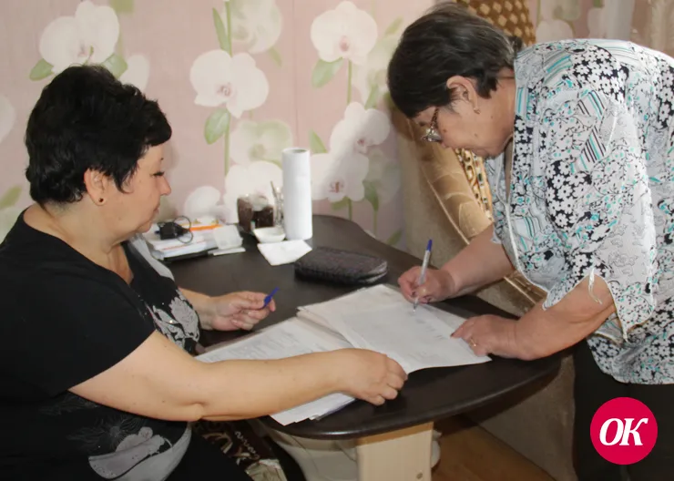 Накануне Дня социального работника, корреспондент «ОК» примерила на себя эту непростую профессию