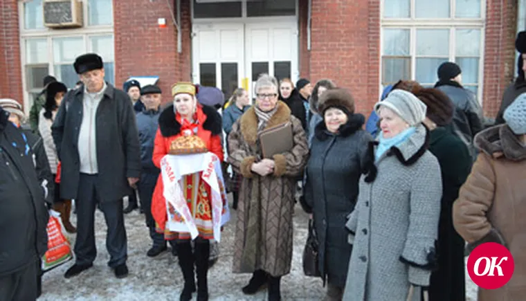 Поезд большой, да фракция мала