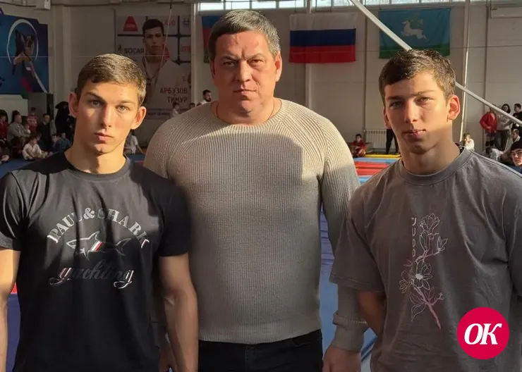 В Кропоткине провели первенство по самбо, посвященное пропаганде здорового образа жизни.