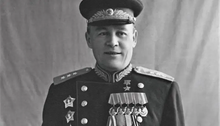 Герой_Советского_Союза_генерал-полковник_авиации_Константин_Андреевич_Вершинин 1