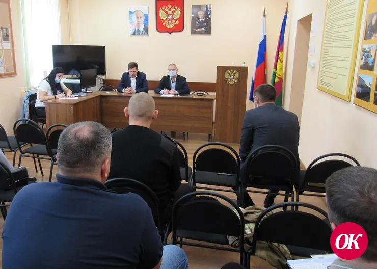 Состоялась рабочая встреча руководства ОМВД России по Кавказскому району с представителями органов власти и общественности
