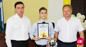 В День защиты детей глава Кавказского района поздравил одаренных ребят