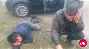 В Кропоткине ссора из-за девушки между двумя молодыми людьми вылилась в массовую драку в стиле 90-х