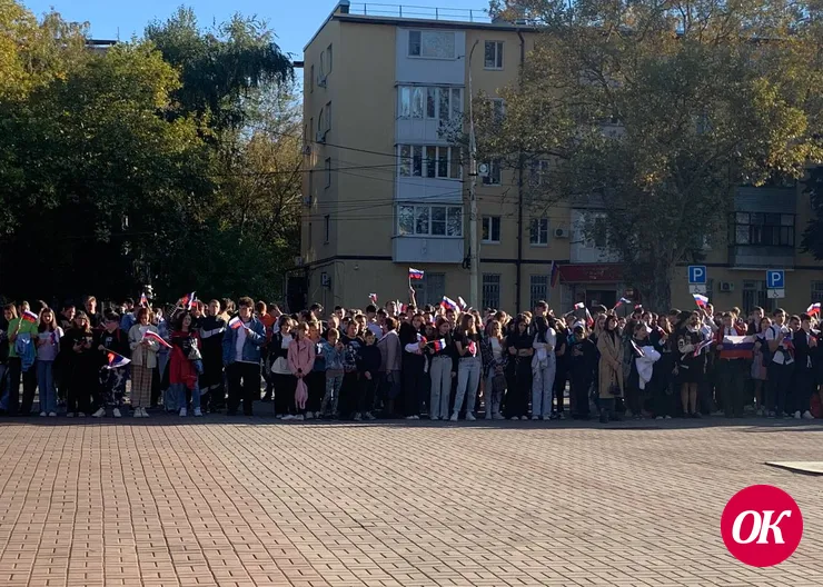 Сегодня в мире отмечают праздник белых журавлей