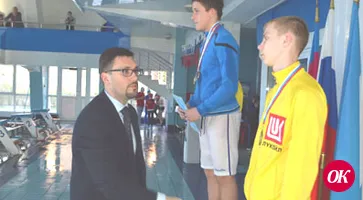 Вновь плывем красиво