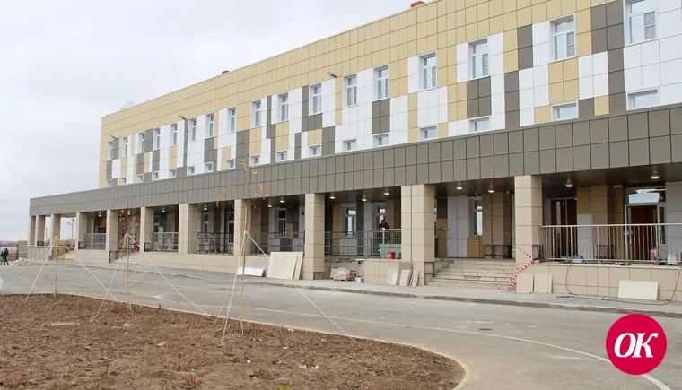 Строительство крупнейшей детской поликлиники Кавказского района вышло на финишную прямую