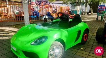 В горпарке Кропоткина приобрели новый двухместный электрокар