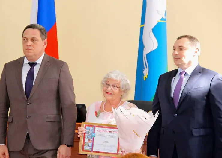 photo_5467682248041029631_y (1)