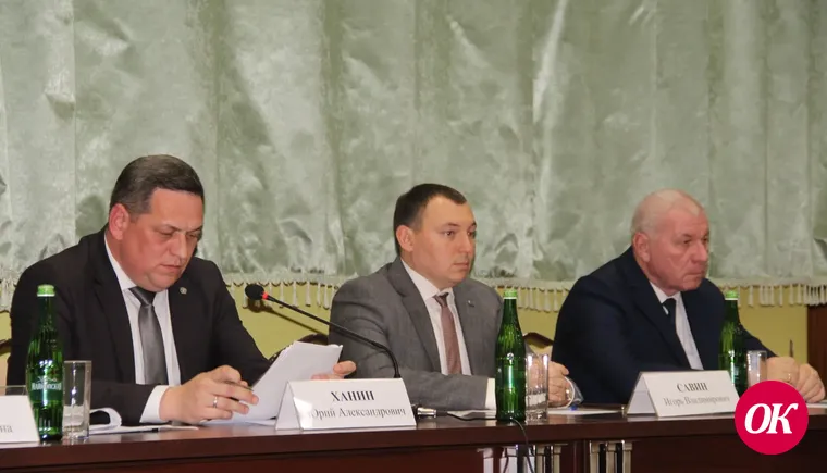 Конференция местного отделения партии «Единая Россия» собрала около сотни единомышленников