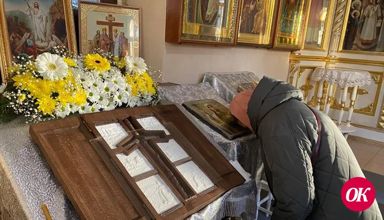 Частицы креста святой равноапостольной Нины доступны для поклонения верующих в Свято-Георгиевском храме г.Кропоткина