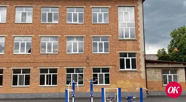 Глава района Виталий Очкаласов проверил продвижение ремонта в школе №11